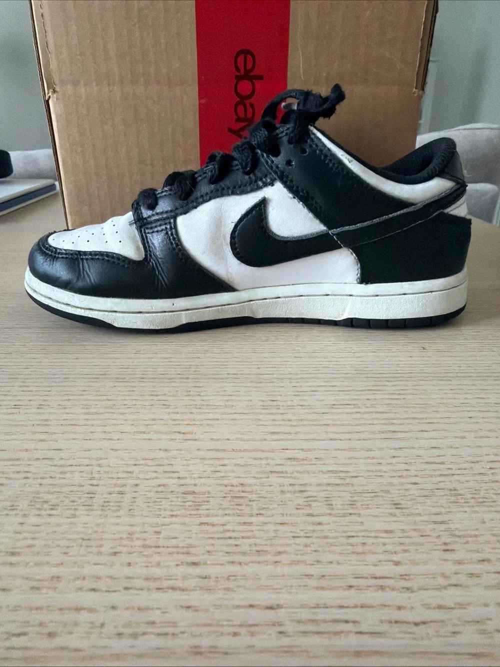 Nike Dunk Low Shoes Youth Size 1.5 Y Black White Panda GS